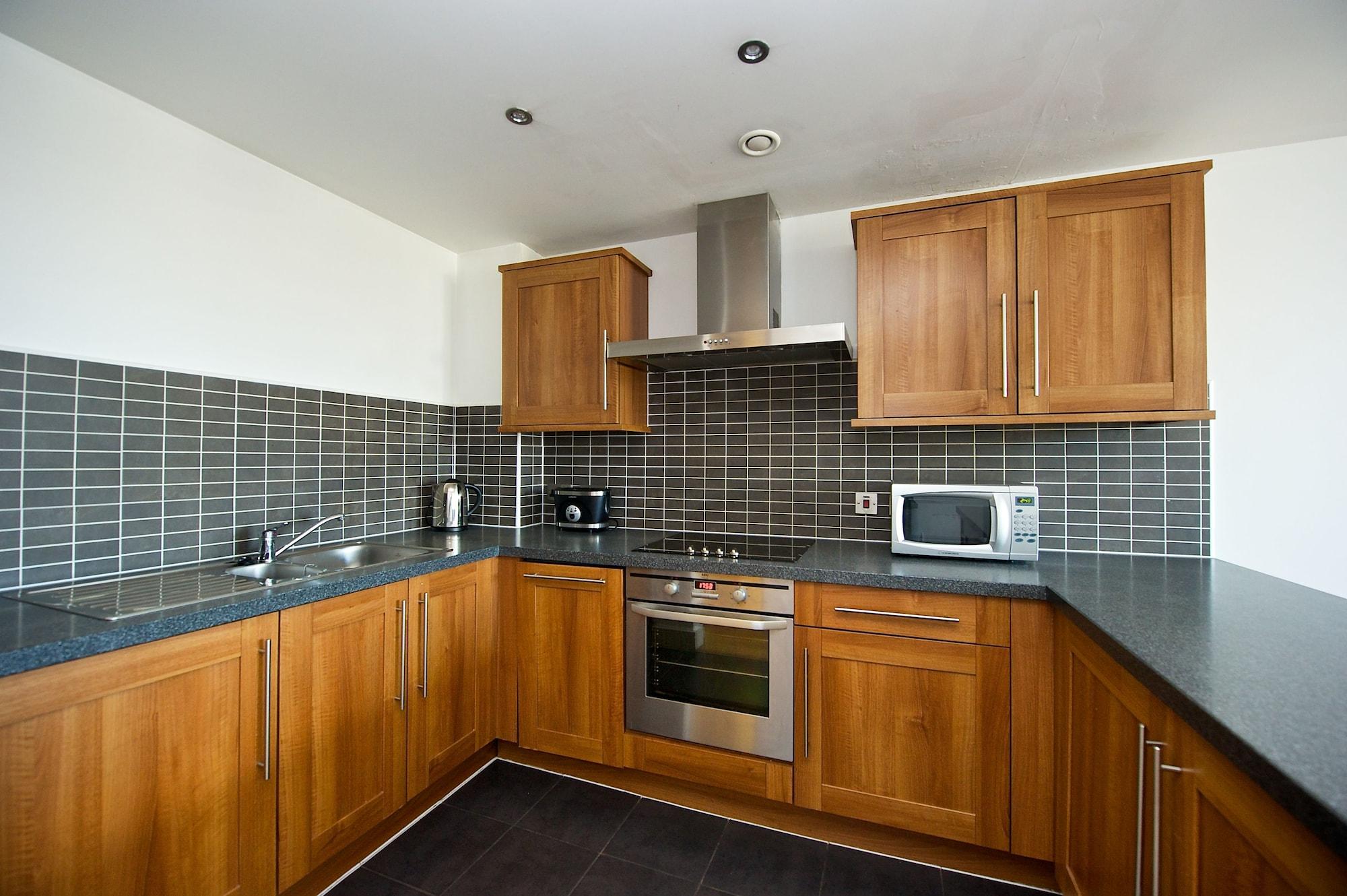 Staycity Centre Aparthotel 4*