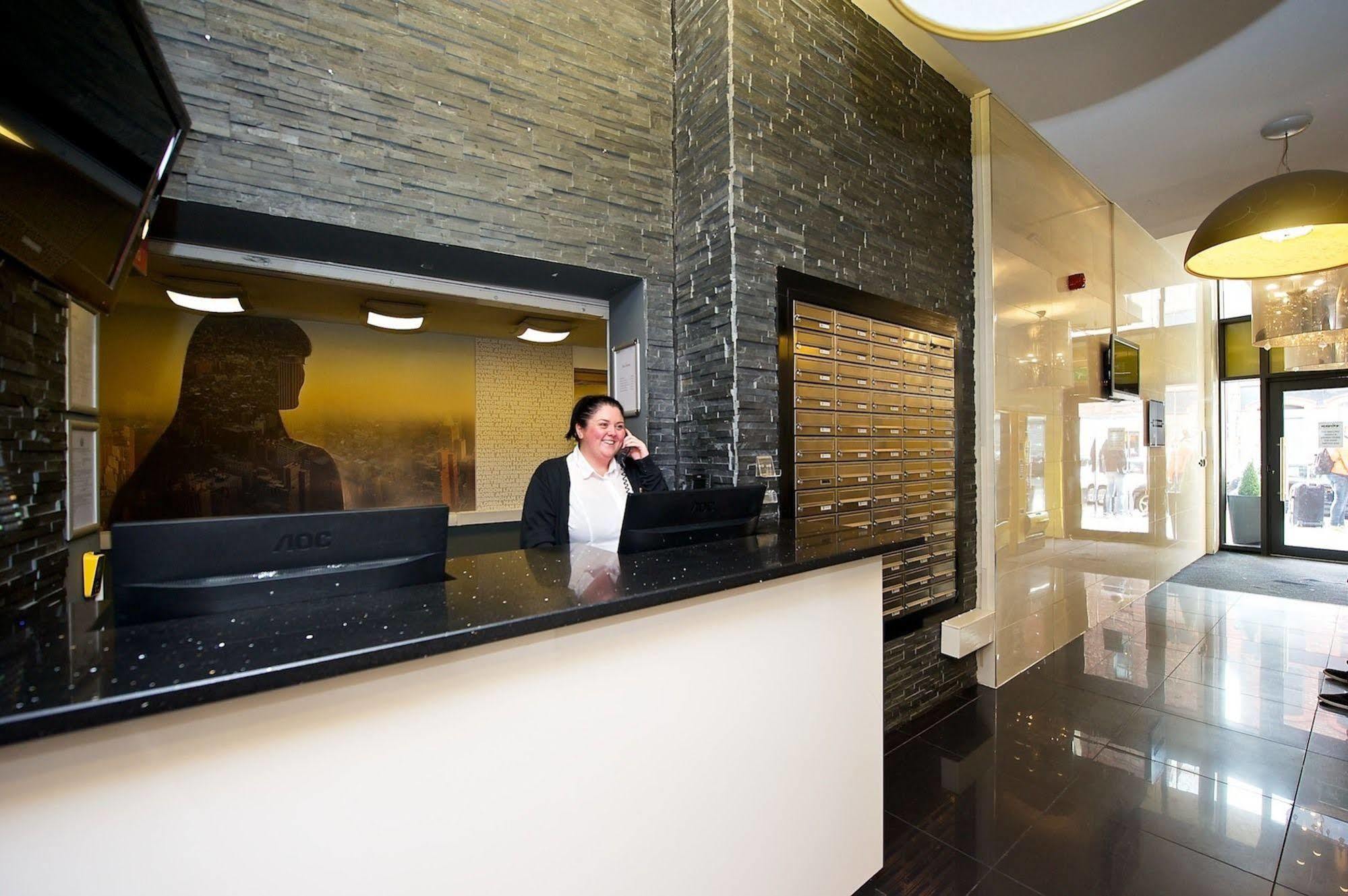 Staycity Centre Aparthotel